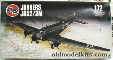 Airfix 1/72 Junkers JU-52/3m g7e Transport Swiss or German Luftwaffe, 05008 plastic model kit